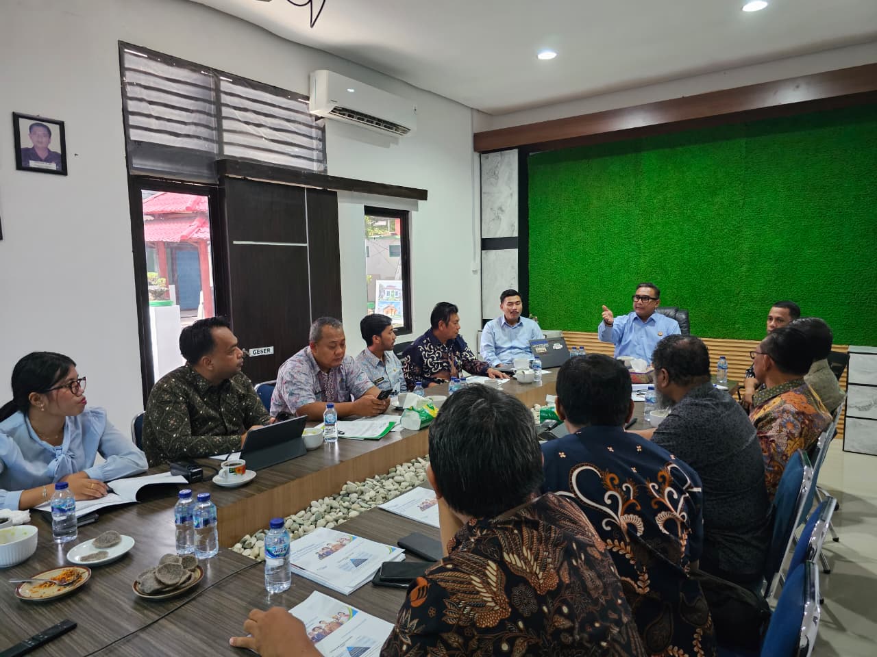 Rapat dan Pelaksanaan Zoom Bersama Forum Kepatuhan Jaminan Sosial Ketenagakerjaan